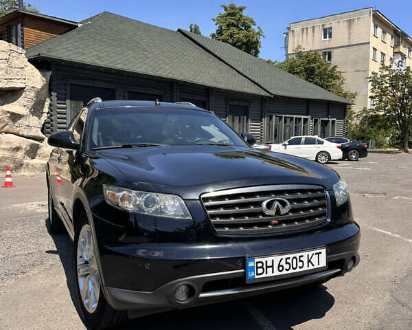 Черный Инфинити FX 35, объемом двигателя 3.5 л и пробегом 334 тыс. км за 9000 $, фото 1 на Automoto.ua
