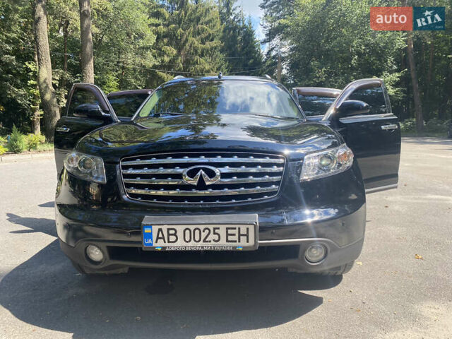 Інфініті FX 35, об'ємом двигуна 3.5 л та пробігом 205 тис. км за 8500 $, фото 1 на Automoto.ua