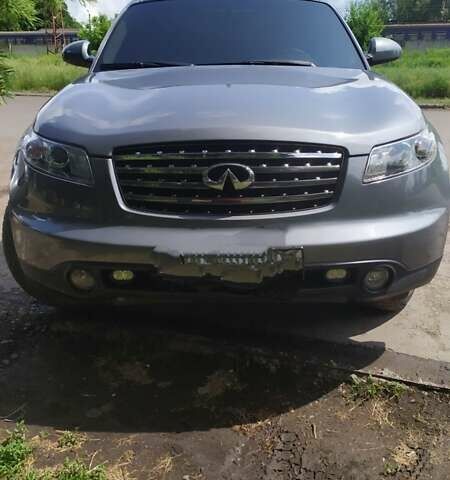 Серый Инфинити FX 35, объемом двигателя 3.5 л и пробегом 358 тыс. км за 7300 $, фото 1 на Automoto.ua