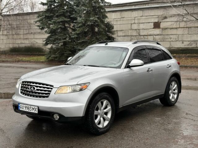 Сірий Інфініті FX 35, об'ємом двигуна 3.5 л та пробігом 179 тис. км за 6700 $, фото 1 на Automoto.ua