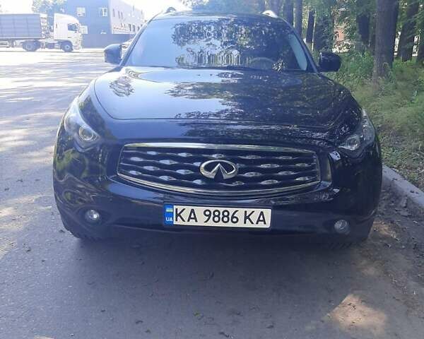 Чорний Інфініті FX 37, об'ємом двигуна 3.7 л та пробігом 190 тис. км за 14900 $, фото 1 на Automoto.ua