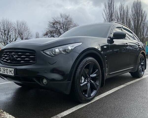Чорний Інфініті FX 37, об'ємом двигуна 3.7 л та пробігом 163 тис. км за 20000 $, фото 1 на Automoto.ua