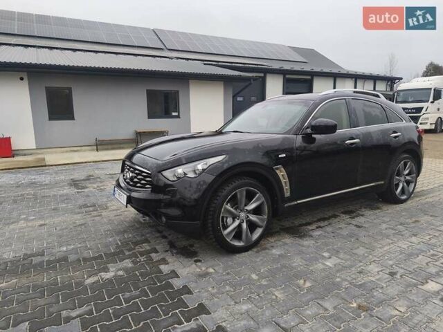 Чорний Інфініті FX 37, об'ємом двигуна 3.7 л та пробігом 263 тис. км за 13500 $, фото 1 на Automoto.ua