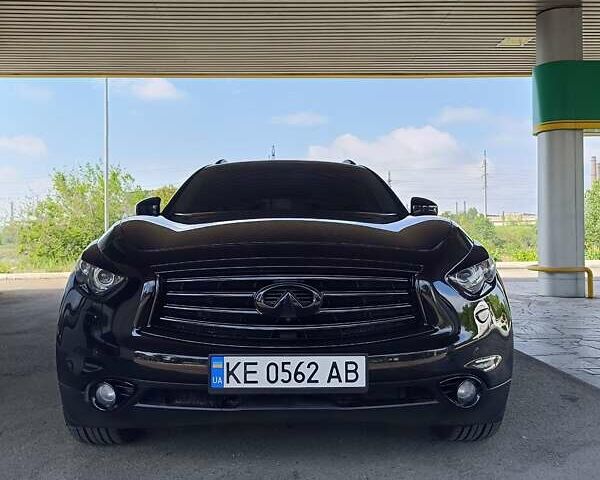 Чорний Інфініті FX 37, об'ємом двигуна 3.7 л та пробігом 181 тис. км за 20000 $, фото 1 на Automoto.ua