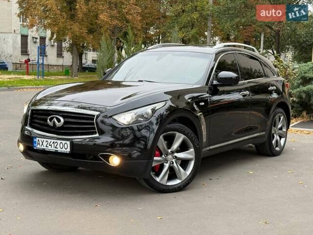 Чорний Інфініті FX 37, об'ємом двигуна 3.7 л та пробігом 178 тис. км за 16750 $, фото 1 на Automoto.ua