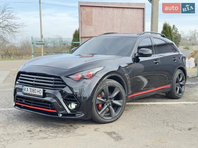 Чорний Інфініті ФХ 50, об'ємом двигуна 5.03 л та пробігом 222 тис. км за 16000 $, фото 1 на Automoto.ua