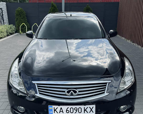 Черный Инфинити G25, объемом двигателя 2.5 л и пробегом 260 тыс. км за 9999 $, фото 1 на Automoto.ua