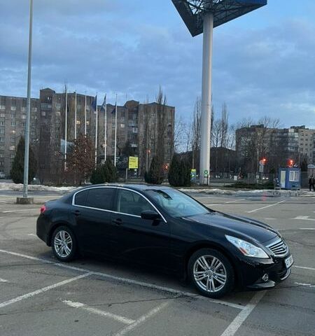 Черный Инфинити G25, объемом двигателя 2.5 л и пробегом 257 тыс. км за 9350 $, фото 1 на Automoto.ua