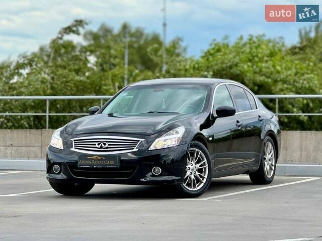 Черный Инфинити G25, объемом двигателя 2.5 л и пробегом 247 тыс. км за 9200 $, фото 1 на Automoto.ua