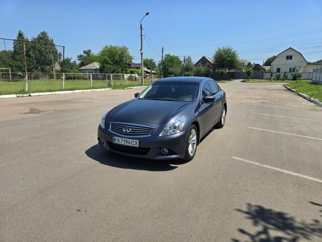 Синий Инфинити G25, объемом двигателя 2.5 л и пробегом 353 тыс. км за 7250 $, фото 1 на Automoto.ua