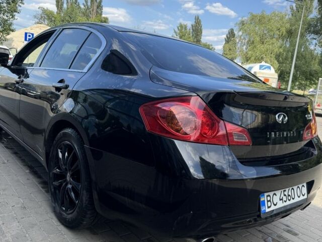 Чорний Інфініті G35, об'ємом двигуна 3.5 л та пробігом 215 тис. км за 7150 $, фото 1 на Automoto.ua