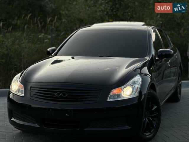 Черный Инфинити G35, объемом двигателя 3.5 л и пробегом 260 тыс. км за 9600 $, фото 1 на Automoto.ua