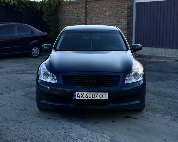 Сірий Інфініті G35, об'ємом двигуна 3.5 л та пробігом 270 тис. км за 8500 $, фото 1 на Automoto.ua