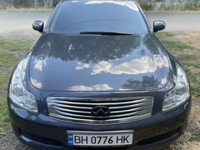 Сірий Інфініті G35, об'ємом двигуна 3.5 л та пробігом 186 тис. км за 9000 $, фото 1 на Automoto.ua