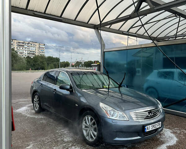 Синий Инфинити G35, объемом двигателя 3.5 л и пробегом 250 тыс. км за 7300 $, фото 1 на Automoto.ua