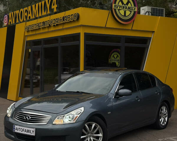 Синий Инфинити G35, объемом двигателя 3.5 л и пробегом 270 тыс. км за 7499 $, фото 1 на Automoto.ua