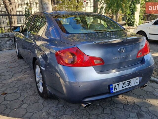 Синій Інфініті G35, об'ємом двигуна 3.5 л та пробігом 314 тис. км за 6700 $, фото 1 на Automoto.ua