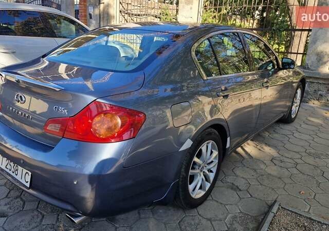 Синий Инфинити G35, объемом двигателя 3.5 л и пробегом 314 тыс. км за 7800 $, фото 1 на Automoto.ua