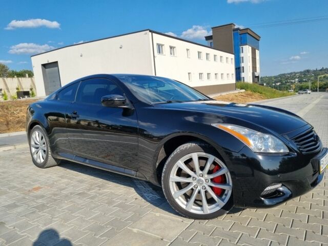Черный Инфинити G37, объемом двигателя 0 л и пробегом 136 тыс. км за 10500 $, фото 1 на Automoto.ua