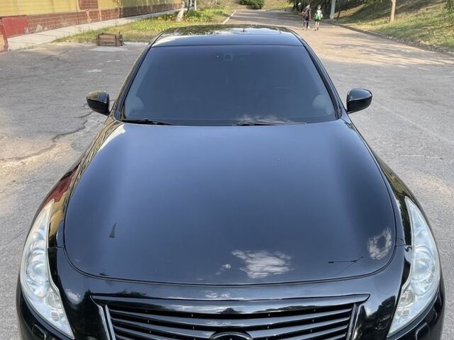 Черный Инфинити G37, объемом двигателя 3.7 л и пробегом 247 тыс. км за 10550 $, фото 1 на Automoto.ua