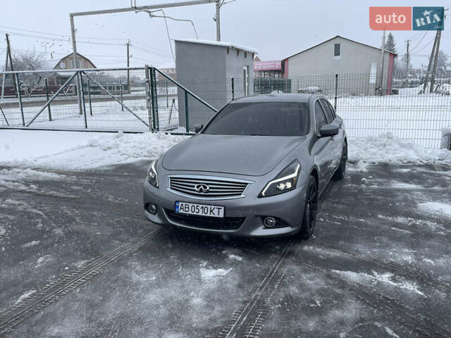Сірий Інфініті G37, об'ємом двигуна 3.7 л та пробігом 161 тис. км за 9700 $, фото 1 на Automoto.ua