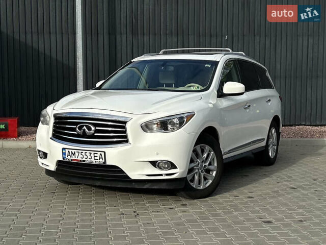 Білий Інфініті JX35, об'ємом двигуна 3.5 л та пробігом 216 тис. км за 11900 $, фото 1 на Automoto.ua