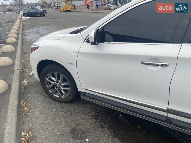 Інфініті JX35, об'ємом двигуна 3.5 л та пробігом 125 тис. км за 17500 $, фото 1 на Automoto.ua