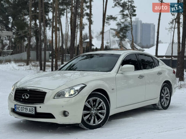 Білий Інфініті M25, об'ємом двигуна 2.5 л та пробігом 237 тис. км за 8900 $, фото 1 на Automoto.ua