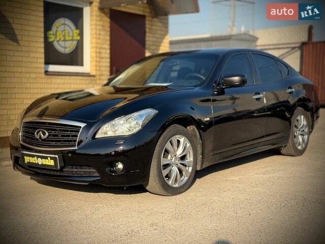 Чорний Інфініті M25, об'ємом двигуна 2.5 л та пробігом 245 тис. км за 8950 $, фото 1 на Automoto.ua
