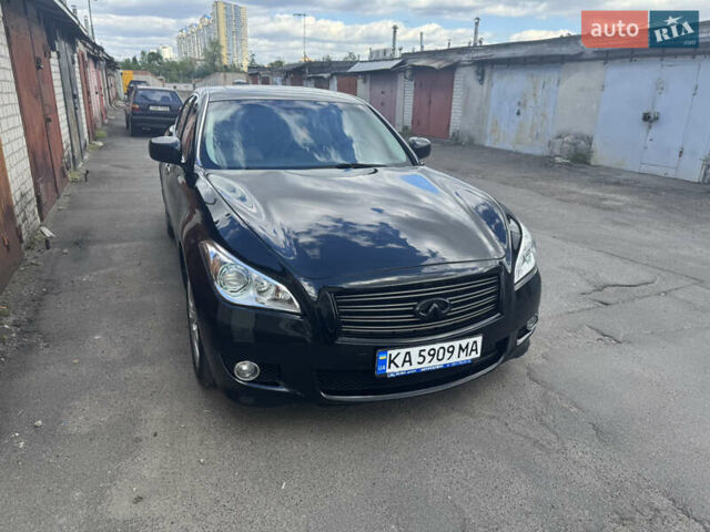 Чорний Інфініті M37, об'ємом двигуна 3.7 л та пробігом 290 тис. км за 12500 $, фото 1 на Automoto.ua