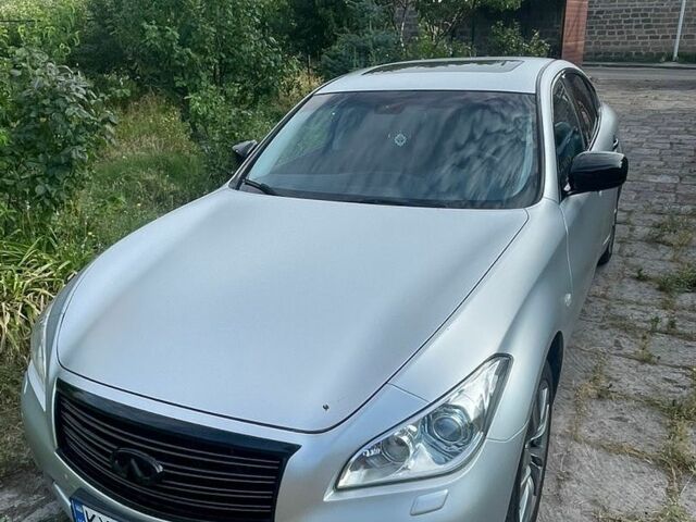 Сірий Інфініті M37, об'ємом двигуна 3.7 л та пробігом 144 тис. км за 17000 $, фото 1 на Automoto.ua