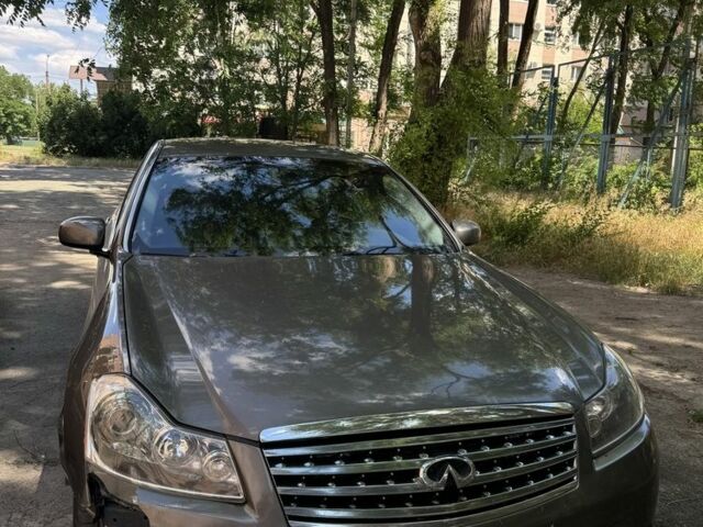 Сірий Інфініті M45, об'ємом двигуна 4.5 л та пробігом 270 тис. км за 5000 $, фото 1 на Automoto.ua
