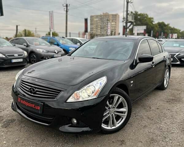 Черный Инфинити Q40, объемом двигателя 3.7 л и пробегом 167 тыс. км за 11800 $, фото 1 на Automoto.ua
