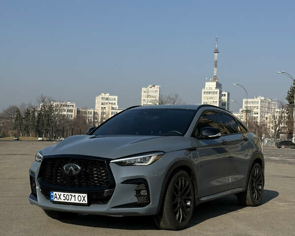 Серый Инфинити QX55, объемом двигателя 2 л и пробегом 28 тыс. км за 37400 $, фото 1 на Automoto.ua