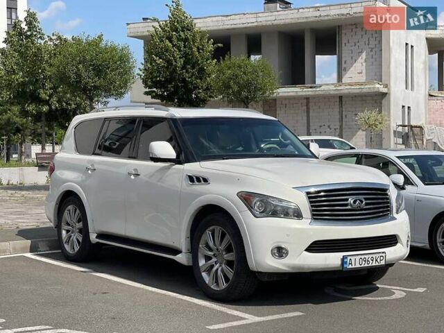 Белый Инфинити QX56, объемом двигателя 5.55 л и пробегом 270 тыс. км за 15900 $, фото 1 на Automoto.ua
