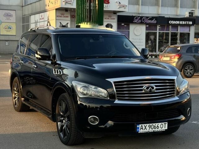 Черный Инфинити QX56, объемом двигателя 0 л и пробегом 250 тыс. км за 16999 $, фото 1 на Automoto.ua