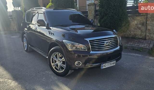 Коричневый Инфинити QX56, объемом двигателя 5.55 л и пробегом 265 тыс. км за 25000 $, фото 1 на Automoto.ua