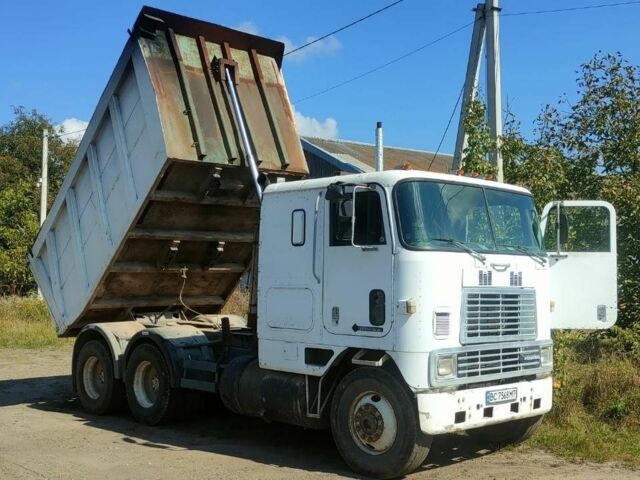 Интернационал 9600, объемом двигателя 0 л и пробегом 0 тыс. км за 8500 $, фото 1 на Automoto.ua