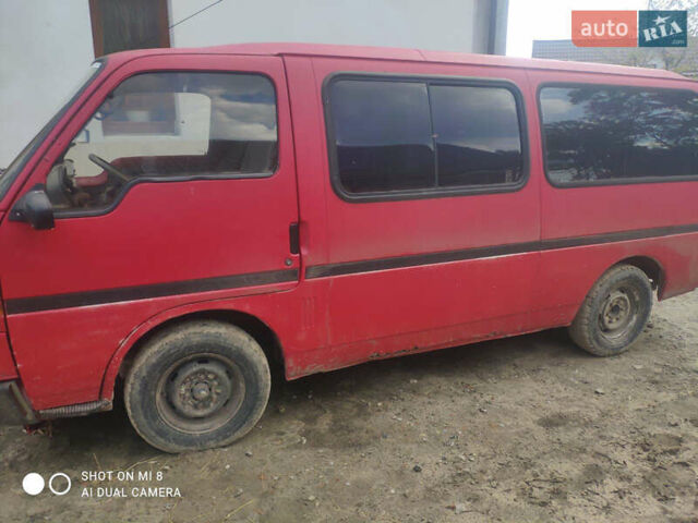 Красный Исузу Миди, объемом двигателя 2.2 л и пробегом 350 тыс. км за 650 $, фото 1 на Automoto.ua