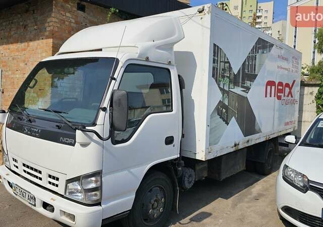 Білий Ісузу NQR, об'ємом двигуна 4.57 л та пробігом 334 тис. км за 9700 $, фото 1 на Automoto.ua