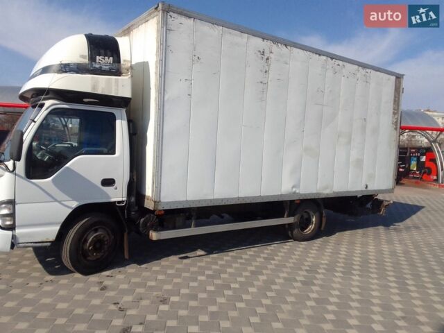 Білий Ісузу NQR, об'ємом двигуна 4.57 л та пробігом 663 тис. км за 13500 $, фото 1 на Automoto.ua