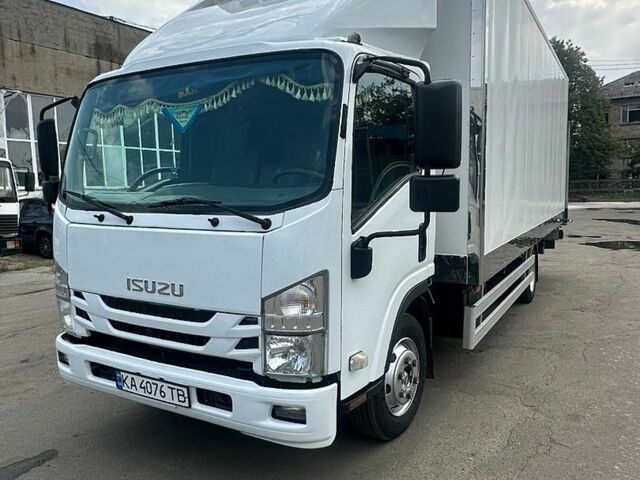Білий Ісузу NQR, об'ємом двигуна 5.19 л та пробігом 500 тис. км за 37500 $, фото 1 на Automoto.ua