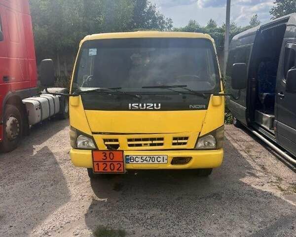 Исузу НКР, объемом двигателя 4.6 л и пробегом 643 тыс. км за 6900 $, фото 1 на Automoto.ua