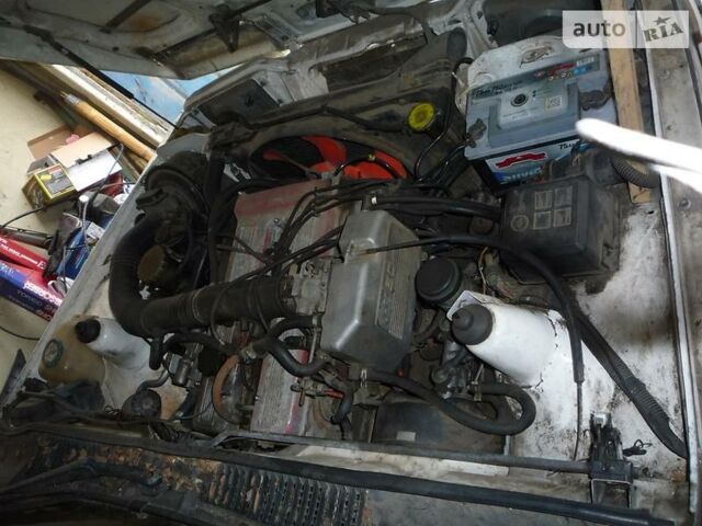 Исузу Пьяза, объемом двигателя 2 л и пробегом 153 тыс. км за 1250 $, фото 1 на Automoto.ua