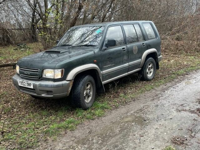 Зелений Ісузу Trooper, об'ємом двигуна 3 л та пробігом 160 тис. км за 2850 $, фото 1 на Automoto.ua