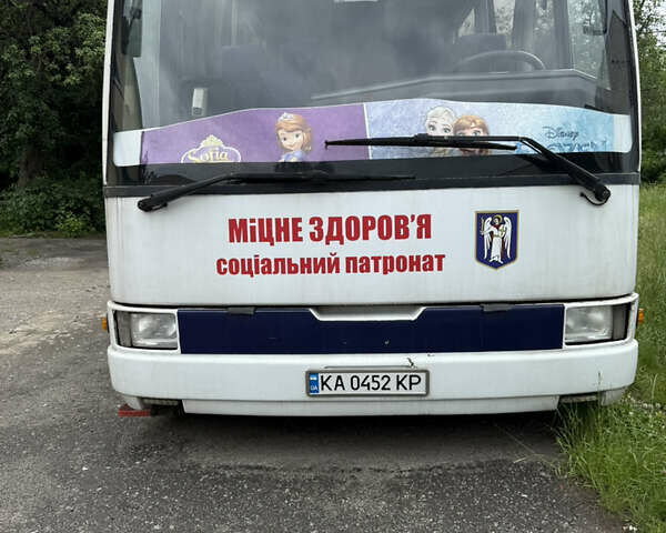 Білий Івеко 370, об'ємом двигуна 13.8 л та пробігом 625 тис. км за 8000 $, фото 1 на Automoto.ua