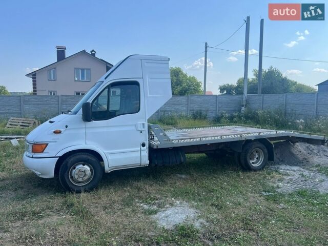 Белый Ивеко Дейли, объемом двигателя 2.8 л и пробегом 422 тыс. км за 7800 $, фото 1 на Automoto.ua