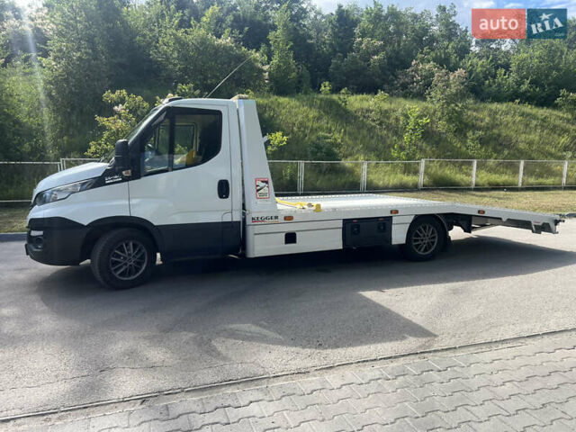 Белый Ивеко Дейли, объемом двигателя 3 л и пробегом 450 тыс. км за 26500 $, фото 1 на Automoto.ua