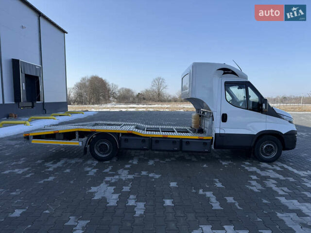 Білий Івеко Дейлі, об'ємом двигуна 3 л та пробігом 177 тис. км за 34999 $, фото 1 на Automoto.ua