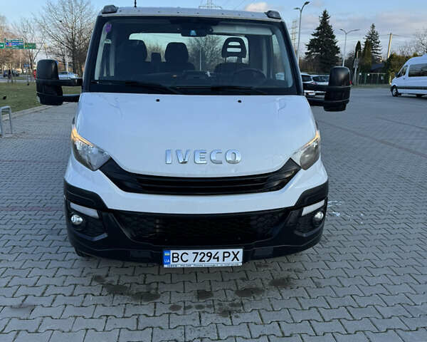 Белый Ивеко Дейли, объемом двигателя 3 л и пробегом 457 тыс. км за 22400 $, фото 1 на Automoto.ua